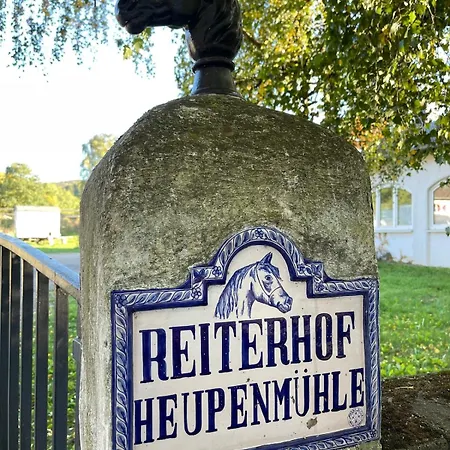 Traumhafte Auszeit Direkt Am Nuerburgring * Kelberg